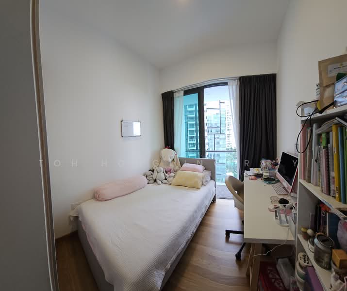 Freehold @ leasehold price I Rare 4DK unit I NS facing I Mins to mrt I Few mins to NTUC Condominium For Sale at S$ 5,080,000 | PropertyGuru Singapore - Bedroom