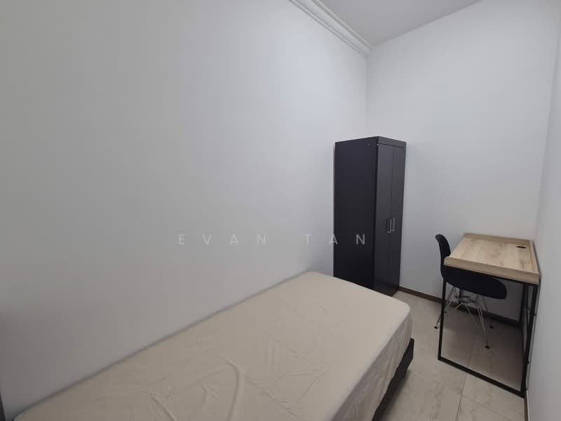 Heritage View, 6 Dover Rise, Room Rental, 80 sqft, Condominium For Rent, by Evan Tan, 25535530 - PropertyGuru.com.sg