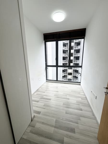 La Fiesta, 50 Sengkang Square, 3 Bedrooms, 893 sqft, Condominium For Rent, by Vincent Tan, 25535552 - Bedroom - PropertyGuru.com.sg