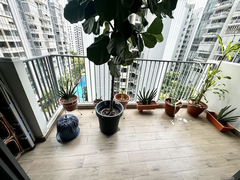 La Fiesta, 50 Sengkang Square, 3 Bedrooms, 893 sqft, Condominium For Rent, by Vincent Tan, 25535552 - Balcony - PropertyGuru.com.sg