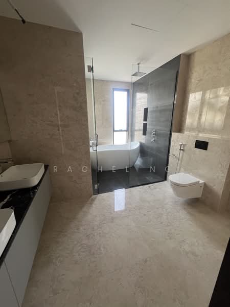 HILLVIEW VILLAS, HILLVIEW CRESCENT, 6 Bedrooms, 7,240 sqft, Terraced House For Sale, by Rachel ng, 25535581 - PropertyGuru.com.sg
