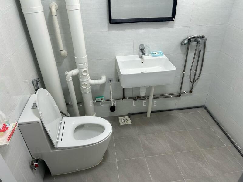 For Rent - 110 Spottiswoode Park Road