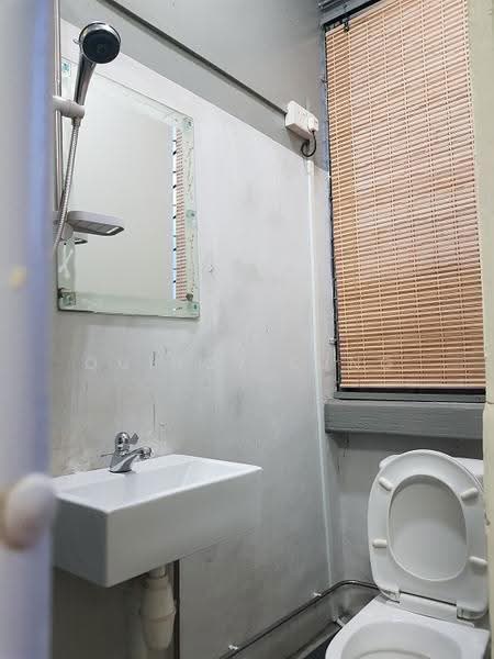 000 Jalan Jamal, Bedok / Upper East Coast, Room Rental, 200 sqft, Bungalow House For Rent, by Quincy Sung, 25535643 - PropertyGuru.com.sg