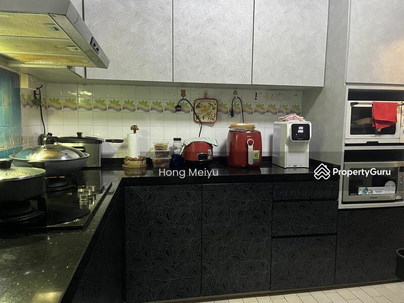 For Sale - 318 Serangoon Avenue 2
