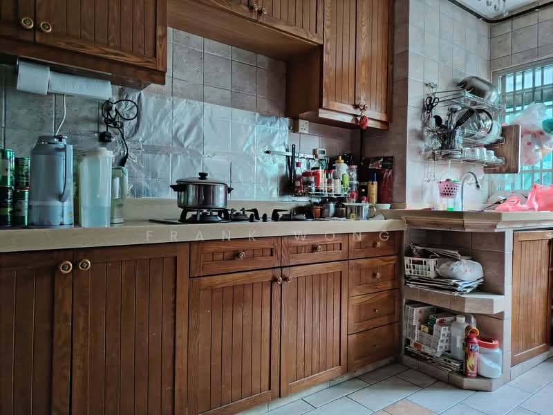 301 Clementi Avenue 4, 301 Clementi Avenue 4, 3 Bedrooms, 990 sqft, HDB Flat For Sale, by Frank Wong, 25535686 - PropertyGuru.com.sg