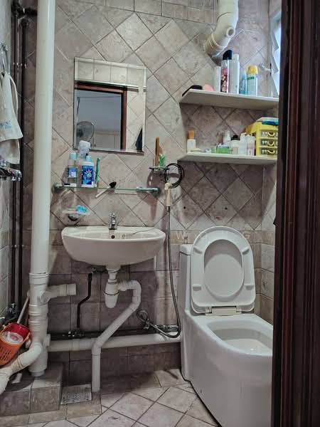 301 Clementi Avenue 4, 301 Clementi Avenue 4, 3 Bedrooms, 990 sqft, HDB Flat For Sale, by Frank Wong, 25535686 - PropertyGuru.com.sg