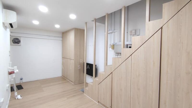 Pioneer Centre, 1 Soon Lee Street, 1,475 sqft, Factory / Workshop (B2) For Sale, by Sharifah M Alsagoff, 25535868 - CommercialGuru.com.sg