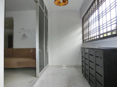 For Sale - 223 Simei Street 4