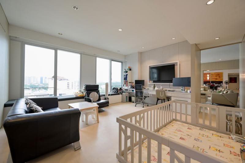 St. Regis Residences Singapore, 31 Tanglin Road, 5 Bedrooms, 4,284 sqft, Apartment For Sale, by Sandy Lau, 25536731 - Living Room - PropertyGuru.com.sg