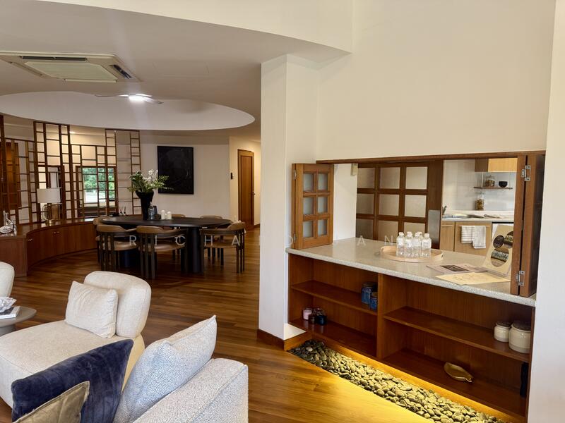 For Sale - The Draycott