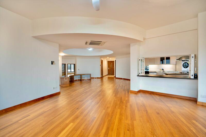 Living Room THE DRAYCOTT 50 DRAYCOTT PK