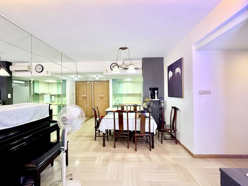 Hillview Regency, 26 Bukit Batok East Avenue 2, 3 Bedrooms, 1,196 sqft, Condominium For Rent, by Angela Ng, 25536781 - Kitchen - PropertyGuru.com.sg