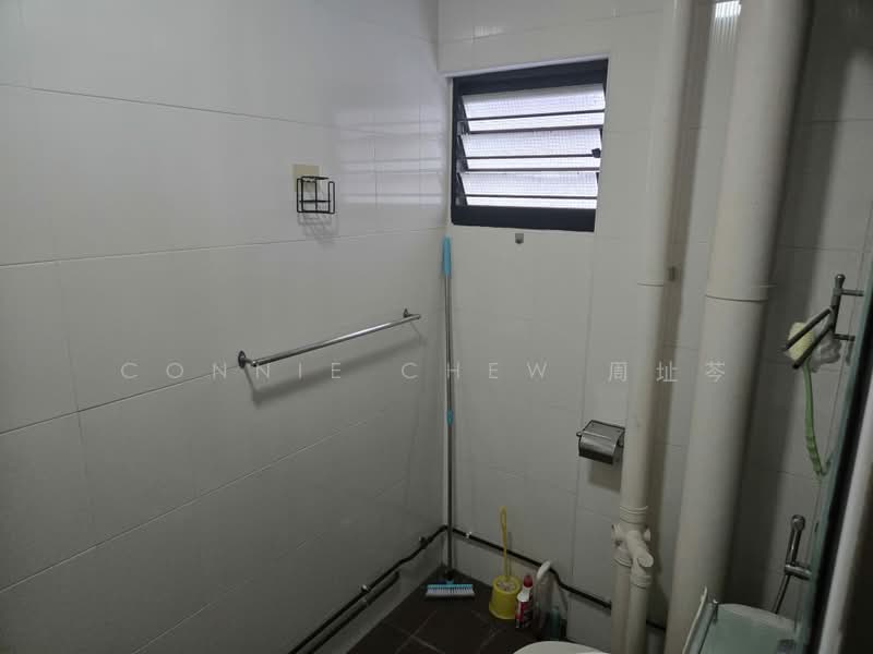 133 Lorong Ah Soo, 133 Lorong Ah Soo, 4 Bedrooms, 1,550 sqft, HDB Flat For Rent, by Connie Chew 周址芩, 25536927 - PropertyGuru.com.sg