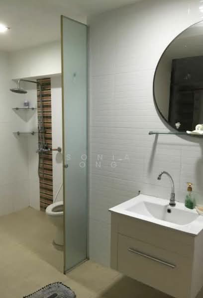 Lakeside Tower, 9G Yuan Ching Road, Room Rental, 220 sqft, Apartment For Rent, by Sonia Ong, 25537345 - PropertyGuru.com.sg