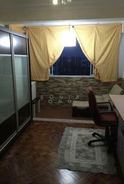Lakeside Tower, 9G Yuan Ching Road, Room Rental, 220 sqft, Apartment For Rent, by Sonia Ong, 25537345 - PropertyGuru.com.sg