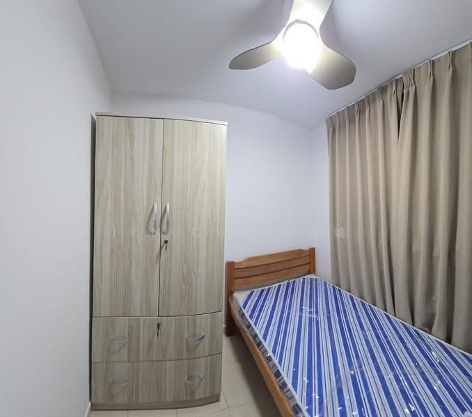 53 Sims Place, 53 Sims Place, Eunos / Geylang / Paya Lebar, Room Rental, 250 sqft, HDB Flat For Rent, by Jen Ong 王秀嬌, 25537487 - Bedroom - PropertyGuru.com.sg