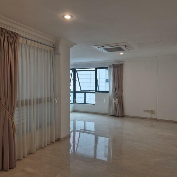 For Rent - 7 Claymore