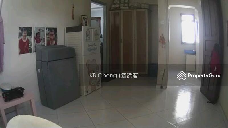 For Rent - 296A Compassvale Crescent