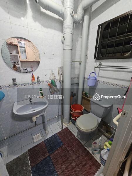 For Rent - 296A Compassvale Crescent