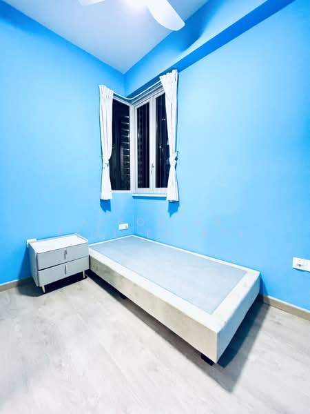 Heron Bay, 61 Upper Serangoon View, 3 Bedrooms, 1,100 sqft, Executive Condominium For Rent, by Alson Ng Real Estate, 25538412 - Bedroom - PropertyGuru.com.sg