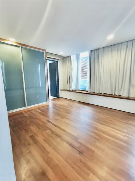 武吉知马花拉路沿线的现代重建平房 Modern Rebuilt Bungalow along Farrer Road, Bukit Timah, Tan Kim Cheng Road/Bukit Timah, 5 Bedrooms, 7,100 sqft, Bungalow House For Rent, by Jeslyn Lim 林瑞香, 25538552 - PropertyGuru.com.sg