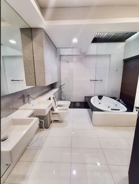 武吉知马花拉路沿线的现代重建平房 Modern Rebuilt Bungalow along Farrer Road, Bukit Timah, Tan Kim Cheng Road/Bukit Timah, 5 Bedrooms, 7,100 sqft, Bungalow House For Rent, by Jeslyn Lim 林瑞香, 25538552 - PropertyGuru.com.sg