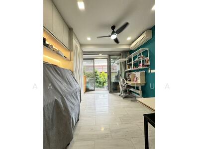 For Sale - D' Chateau @ Shelford