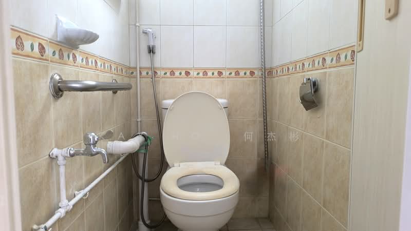 75 Whampoa Drive, 75 Whampoa Drive, Room Rental, 130 sqft, HDB Flat For Rent, by Kay HO  何杰彬, 25538853 - Bathroom - PropertyGuru.com.sg