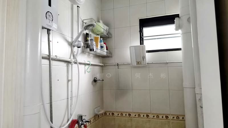 75 Whampoa Drive, 75 Whampoa Drive, Room Rental, 130 sqft, HDB Flat For Rent, by Kay HO  何杰彬, 25538853 - Bathroom - PropertyGuru.com.sg