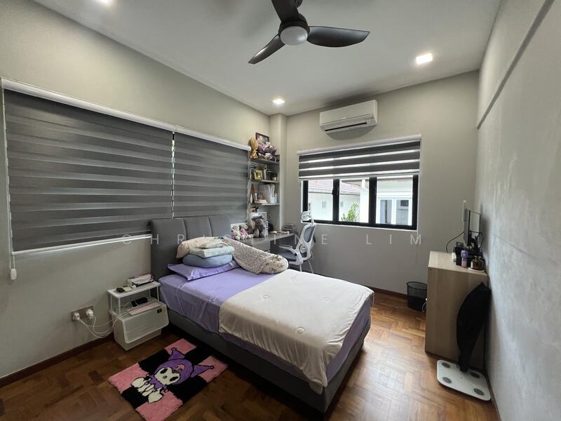 "Sunbird Avenue. Rare 99 Leasehold Semi-D. Well Renovated.", Sunbird Avenue, 4 Bedrooms, 2,880 sqft, Semi-Detached House For Sale, by Christine Lim, 25539136 - Bedroom - PropertyGuru.com.sg