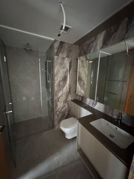 Penrose, 22 Sims Drive, 2 Bedrooms, 646 sqft, Condominium For Sale, by Raine Huang, 25539241 - PropertyGuru.com.sg