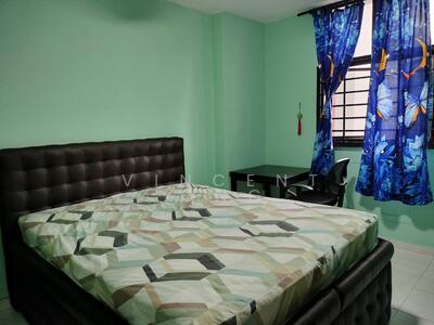 For Rent - 359B Admiralty Drive