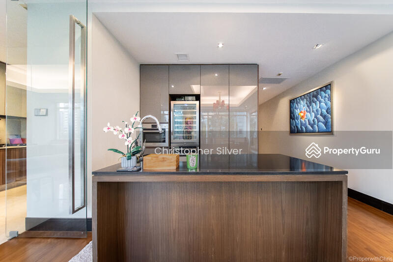 Dry Kitchen