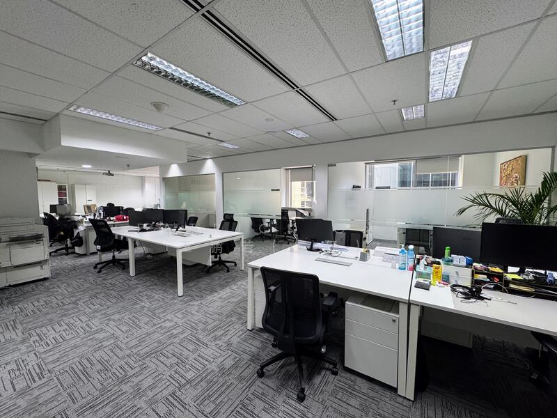 112 Robinson, 112 Robinson Road, 2,196 sqft, Office For Rent, by Patrick Ong 王鹏若(安仔), 25539403 - CommercialGuru.com.sg
