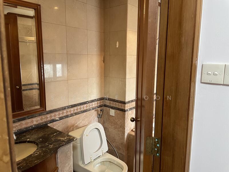 For Sale - The Bayshore