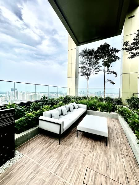 Irwell Hill Residences, 2 Irwell Hill, 2 Bedrooms, 614 sqft, Condominium For Rent, by Ivan Soong 宋值纬, 25539584 - PropertyGuru.com.sg