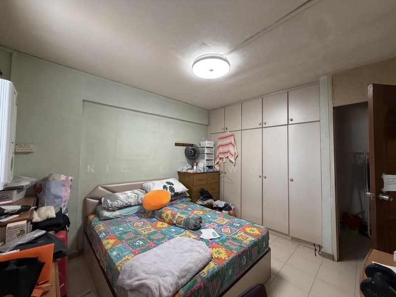 146 Tampines Avenue 5, 146 Tampines Avenue 5, 4 Bedrooms, 1,615 sqft, HDB Flat For Sale, by Nichole Wong, 25540034 - Bedroom - PropertyGuru.com.sg