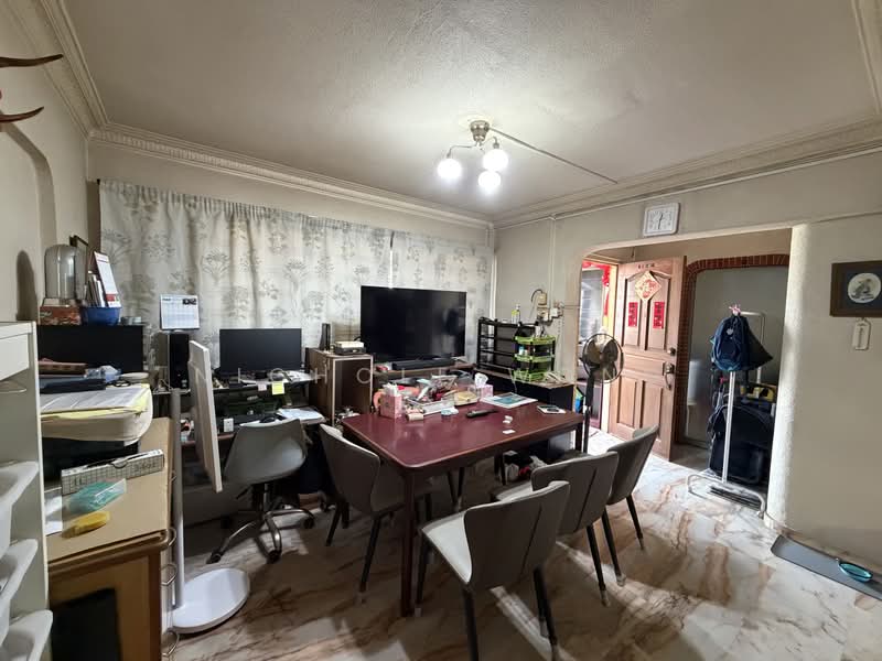 146 Tampines Avenue 5, 146 Tampines Avenue 5, 4 Bedrooms, 1,615 sqft, HDB Flat For Sale, by Nichole Wong, 25540034 - Living Room - PropertyGuru.com.sg