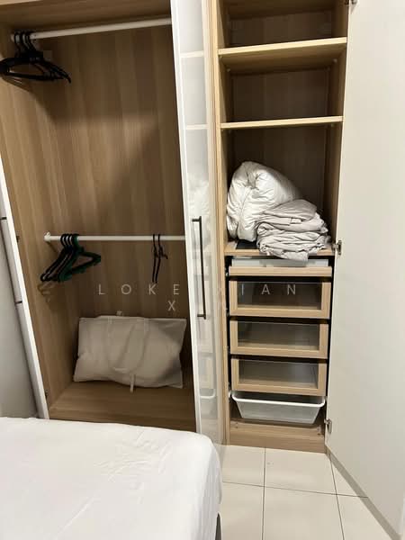 Springwood, Springwood Walk, Room Rental, 200 sqft, Terraced House For Rent, by Loke Xian Xun, 25540100 - Bedroom - PropertyGuru.com.sg