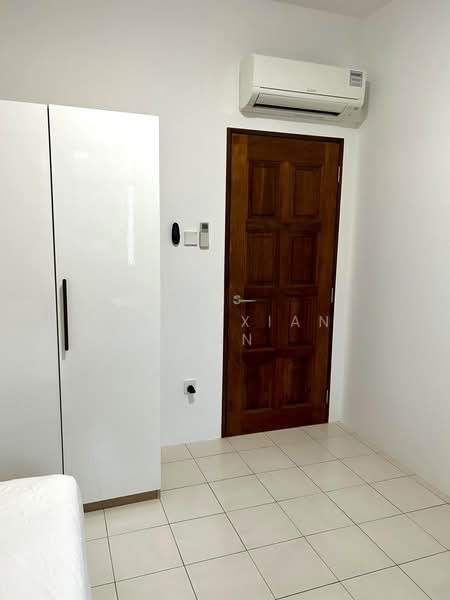 Springwood, Springwood Walk, Room Rental, 200 sqft, Terraced House For Rent, by Loke Xian Xun, 25540100 - Bedroom - PropertyGuru.com.sg