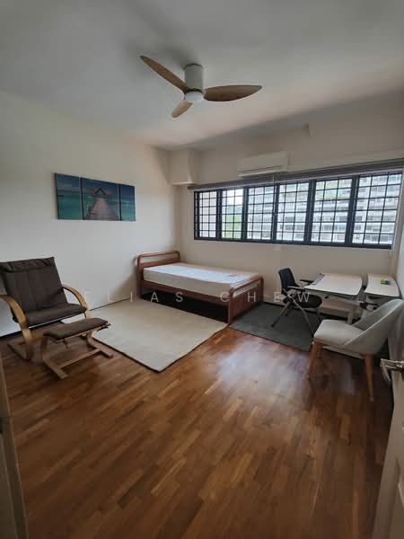 Sherwood Towers, 1 Jalan Anak Bukit, Room Rental, 270 sqft, Apartment For Rent, by Elias Chew, 25540515 - Bedroom - PropertyGuru.com.sg