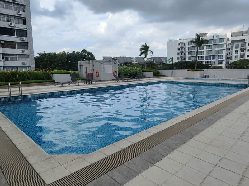 Sherwood Towers, 1 Jalan Anak Bukit, Room Rental, 270 sqft, Apartment For Rent, by Elias Chew, 25540515 - Exterior - PropertyGuru.com.sg