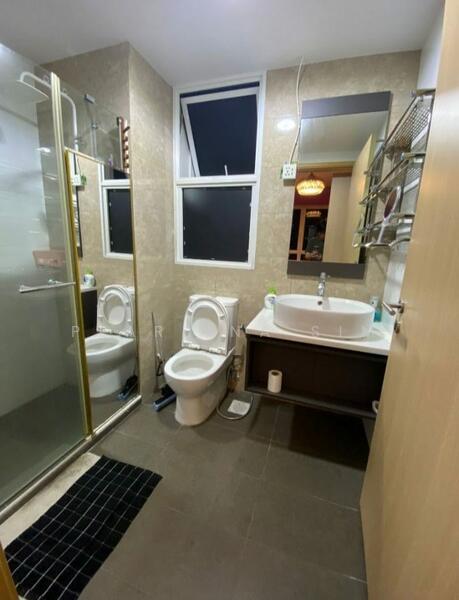Forestville, 48 Woodlands Drive 16, 3 Bedrooms, 1,098 sqft, Executive Condominium For Rent, by Pearlina Sim, 25540639 - Bathroom - PropertyGuru.com.sg