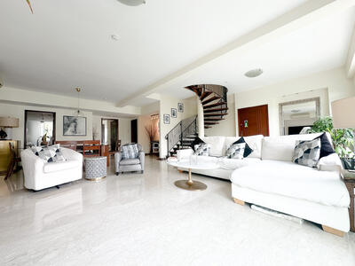 For Sale - Sixth Avenue Ville