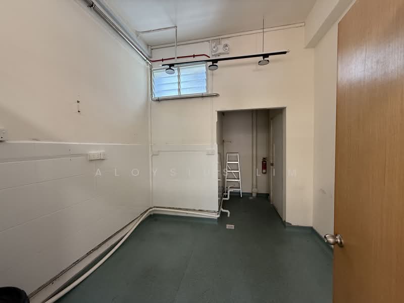161 Bukit Merah Central, 161 Bukit Merah Central, 750 sqft, Shop / Shophouse For Rent, by Aloysius Lim, 25541616 - CommercialGuru.com.sg