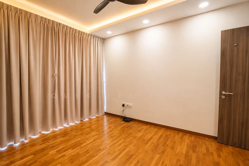 Palm Isles, 34 Flora Drive, 3 Bedrooms, 990 sqft, Condominium For Sale, by Quek Yee Yong, 25541823 - PropertyGuru.com.sg