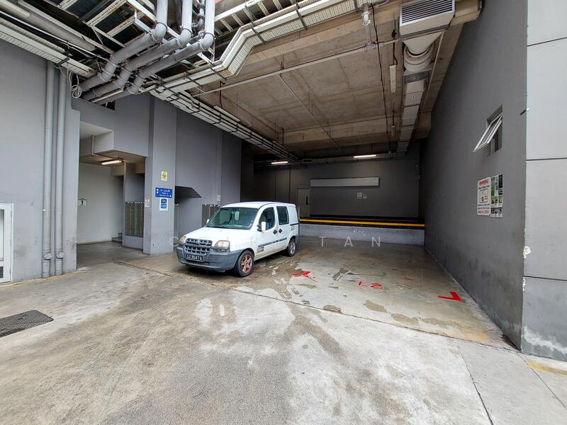 Pioneer Junction, 3 Soon Lee Street, 1,604 sqft, Factory / Workshop (B2) For Sale, by Colin Tan, 25541852 - Pioneer Junction (Loading Bay) - CommercialGuru.com.sg