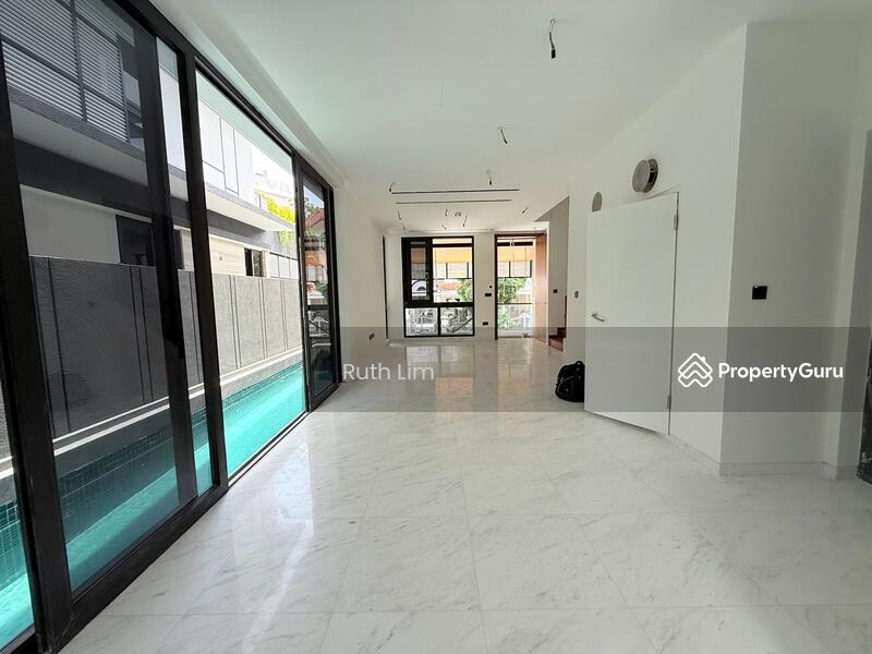 For Sale - Loyang Terrace