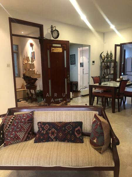Living and dining 