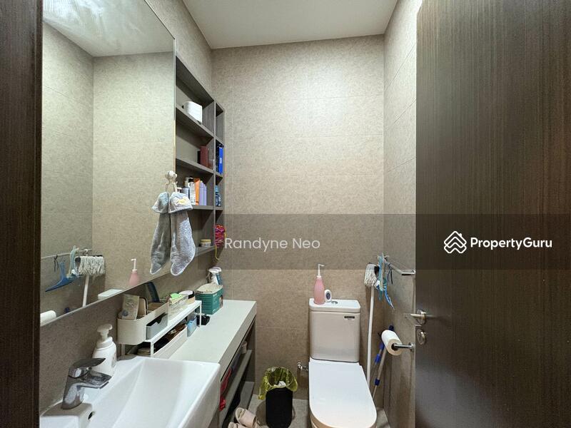 Bedroom 4 Bathroom